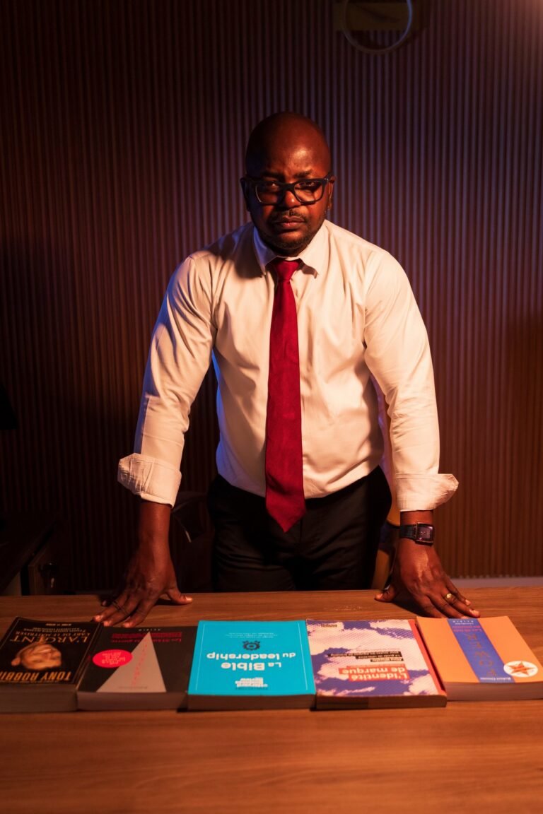 Jean Cyrille Bado — Présentation au bureau